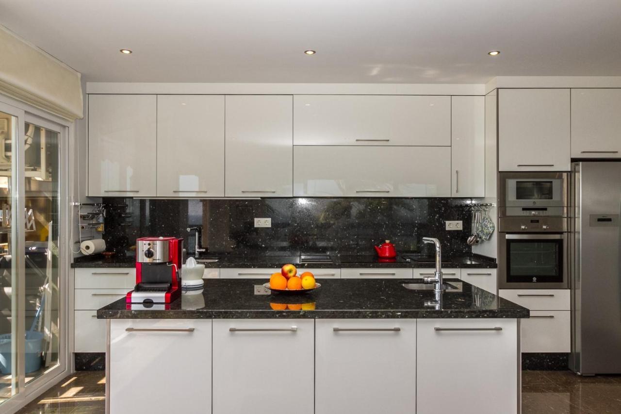 El Remo Deluxe Apartment Torremolinos Bagian luar foto